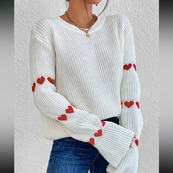 Cozy white hearts print sleeve sweater top - Picture 2 of 13